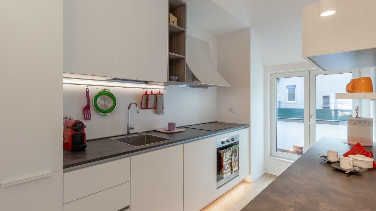 Stunning View Apartment 米兰 外观 照片