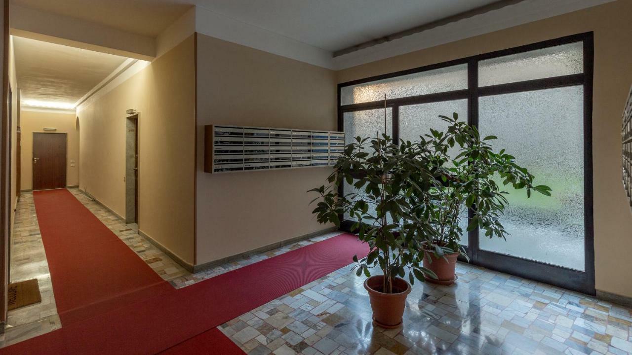 Stunning View Apartment 米兰 外观 照片